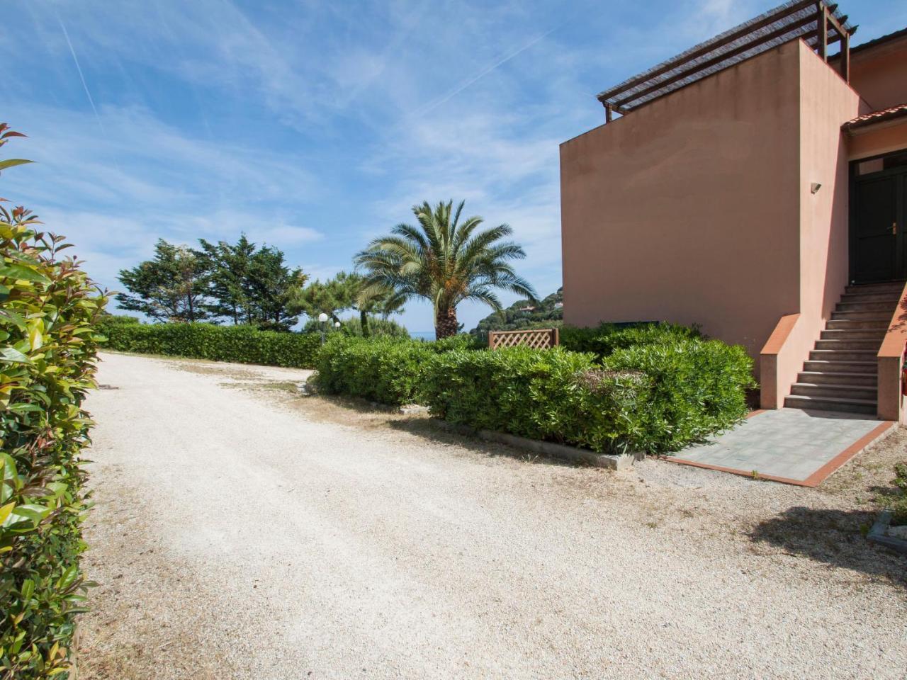 Apartment Altaluna-6 By Interhome Nisporto Exterior photo